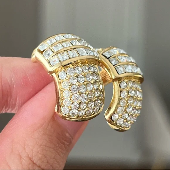 Vintage Christian Dior Rectangular Rhinestone Pavé Hoop 14k Gold Post Earrings - Picture 7 of 12